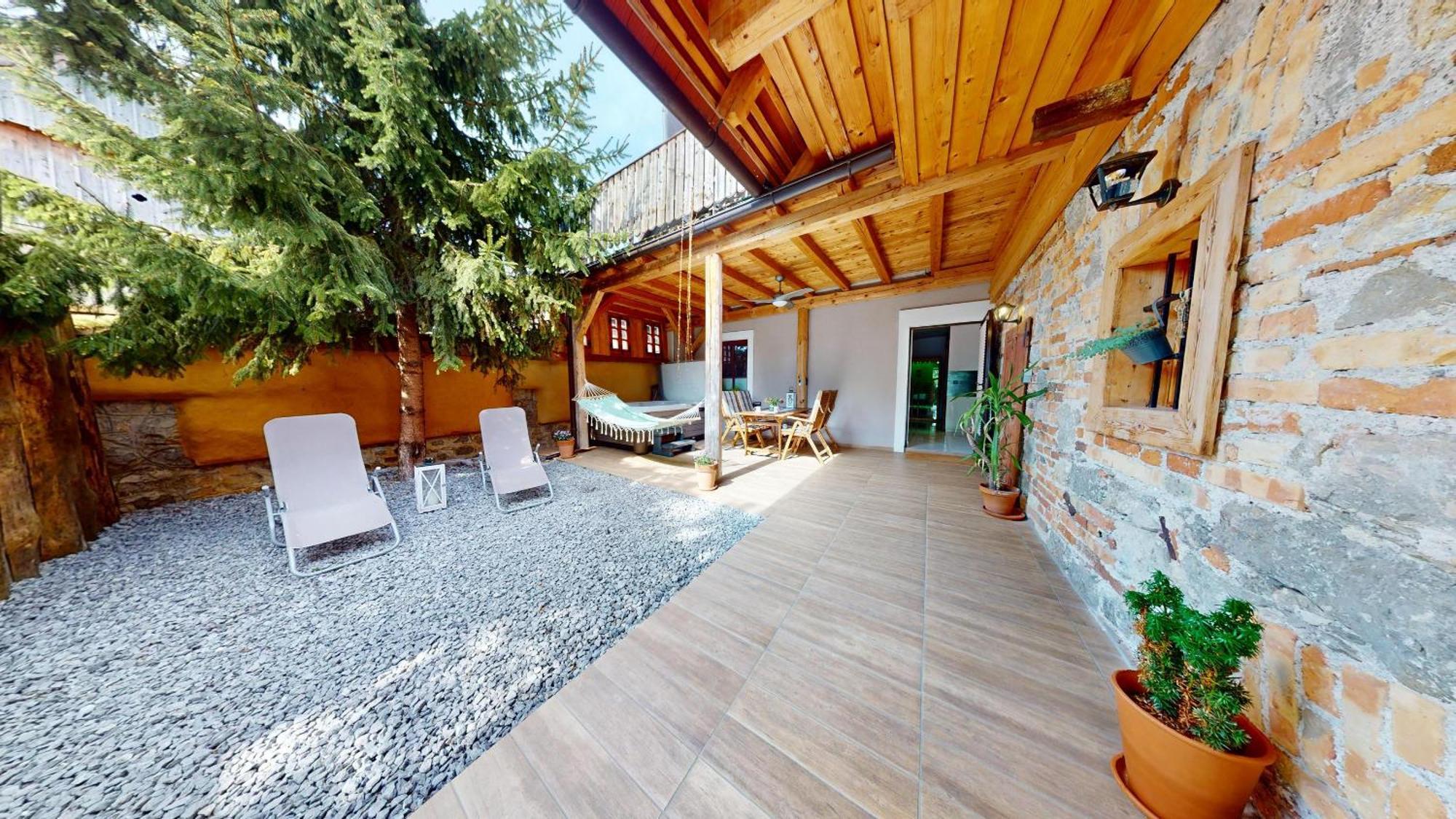 Resort Hisa Ida - Apartments With Hot Tub And Sauna Ivancna Gorica المظهر الخارجي الصورة