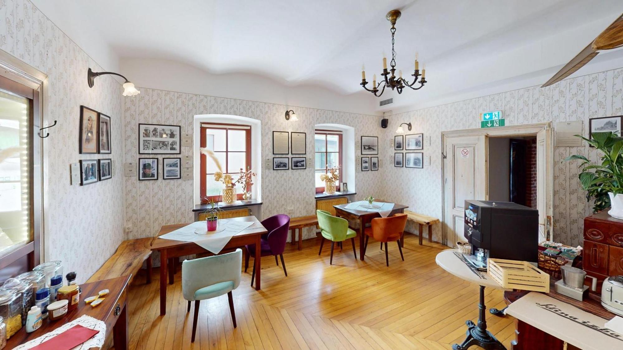 Resort Hisa Ida - Apartments With Hot Tub And Sauna Ivancna Gorica المظهر الخارجي الصورة