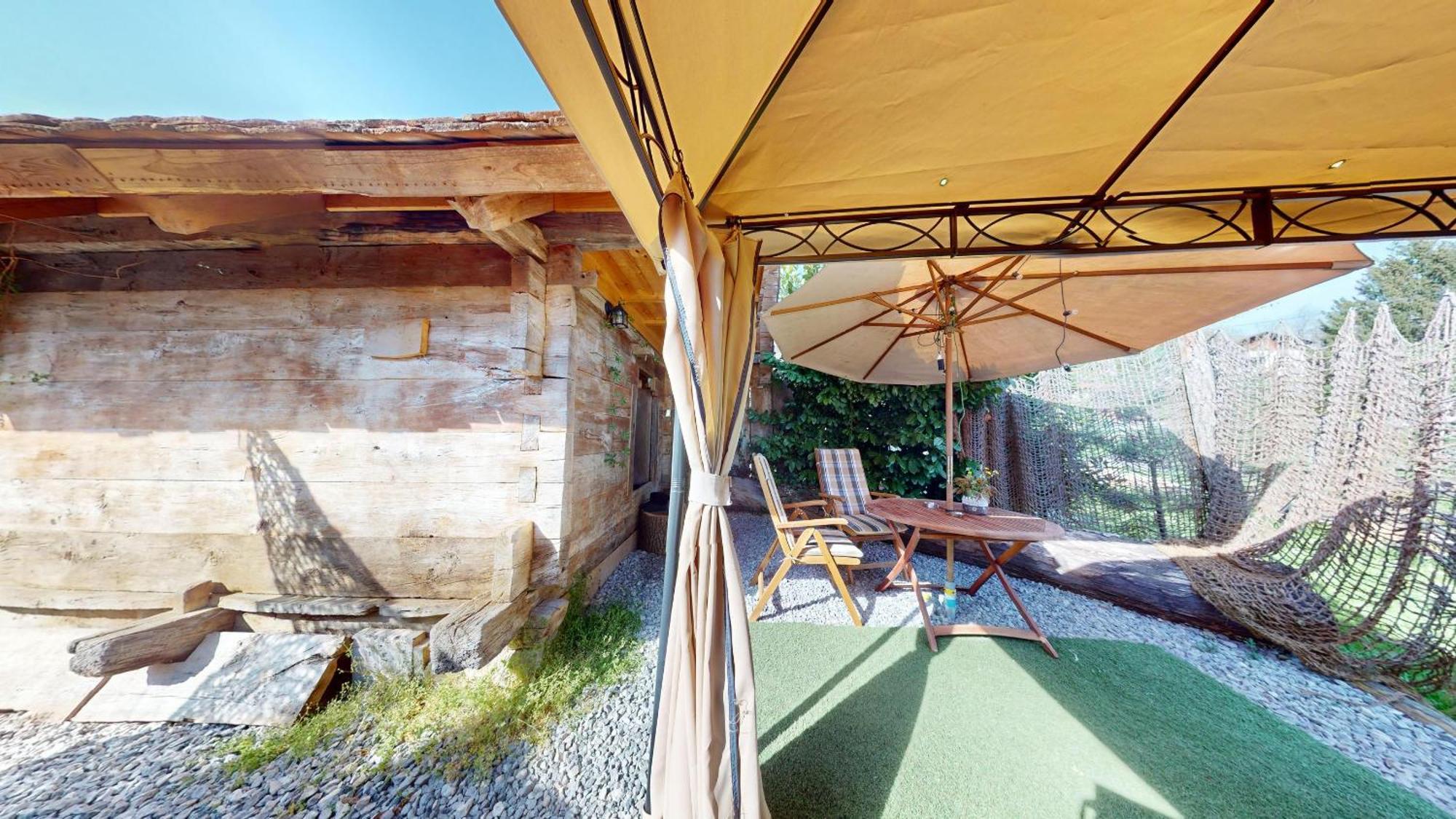 Resort Hisa Ida - Apartments With Hot Tub And Sauna Ivancna Gorica الغرفة الصورة