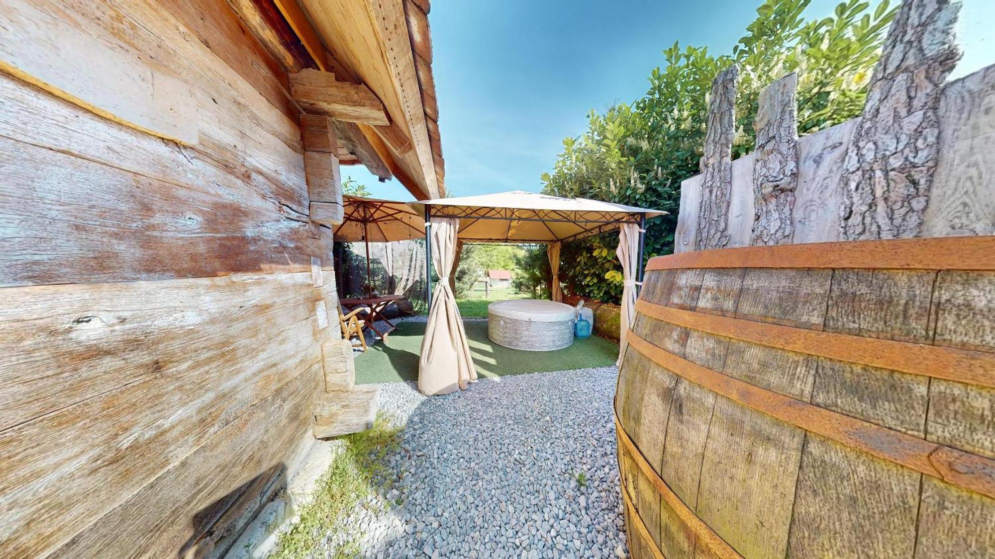 Resort Hisa Ida - Apartments With Hot Tub And Sauna Ivancna Gorica الغرفة الصورة