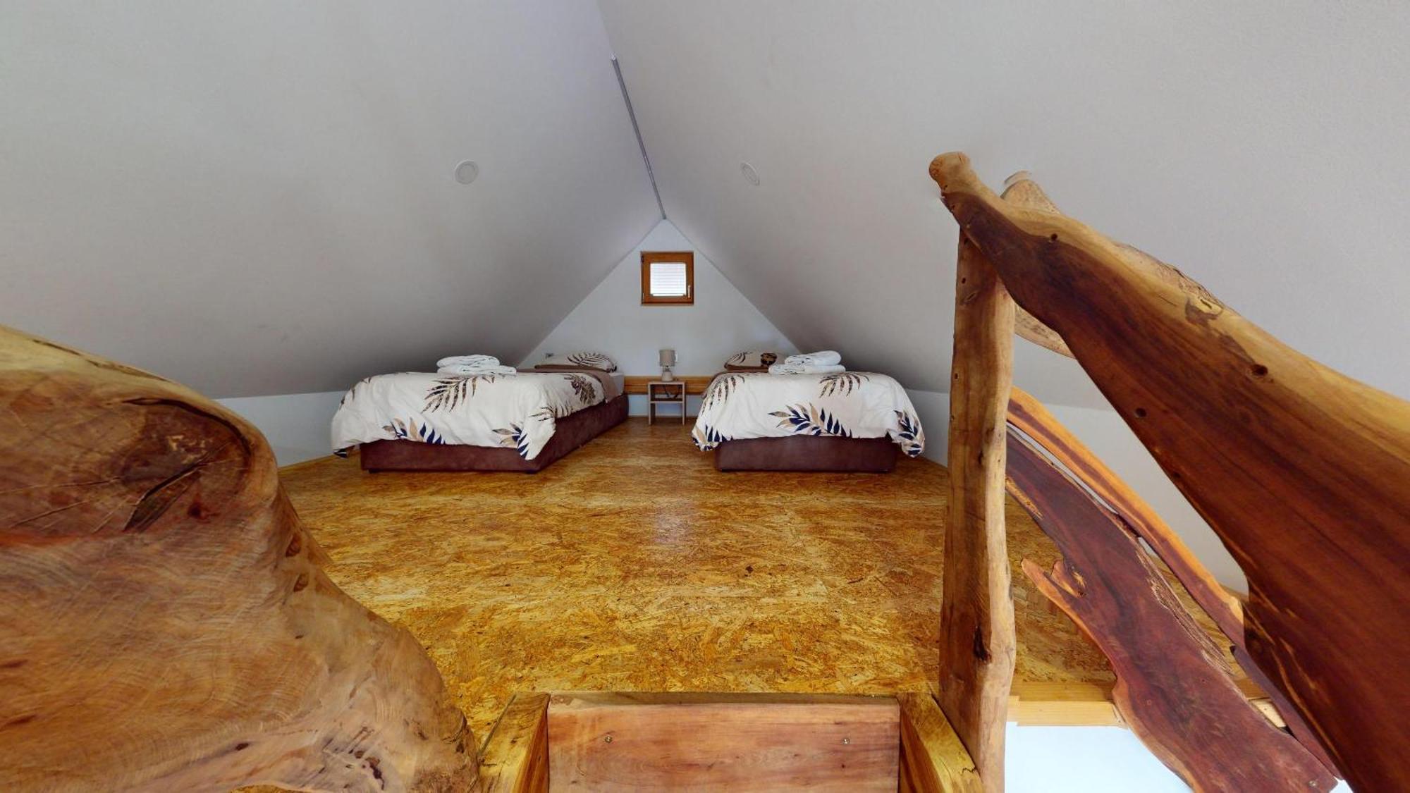 Resort Hisa Ida - Apartments With Hot Tub And Sauna Ivancna Gorica الغرفة الصورة