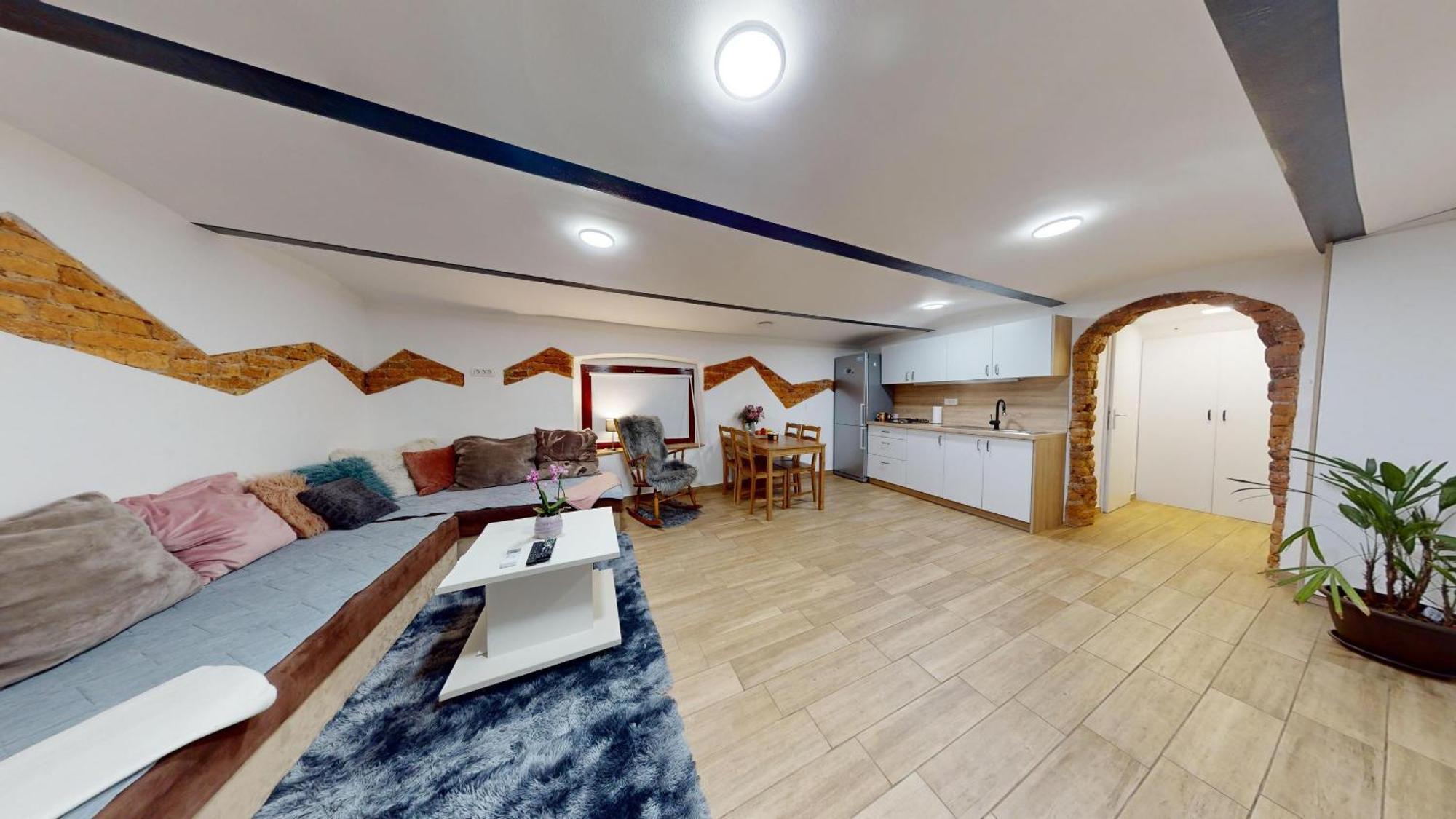 Resort Hisa Ida - Apartments With Hot Tub And Sauna Ivancna Gorica الغرفة الصورة